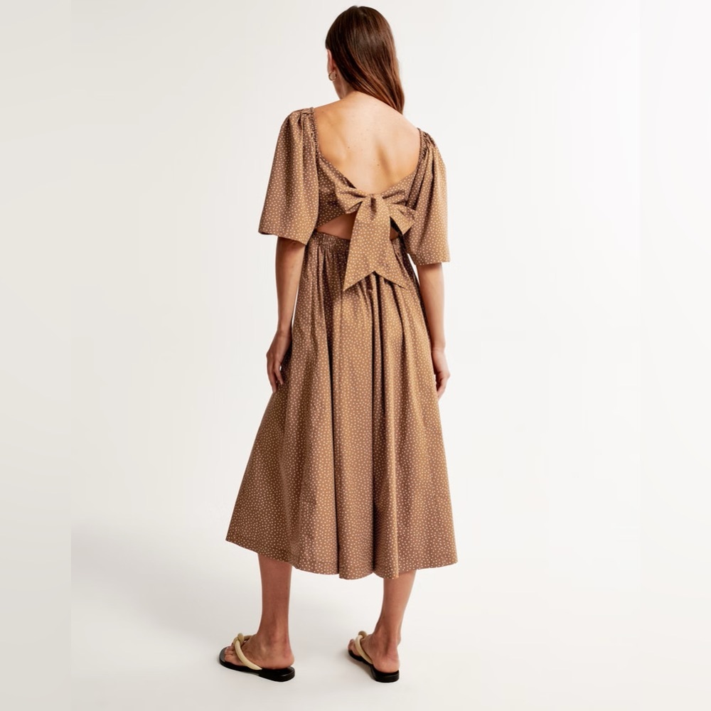 Abercrombie & Fitch Angel Sleeve Twist-Front Midi Dress